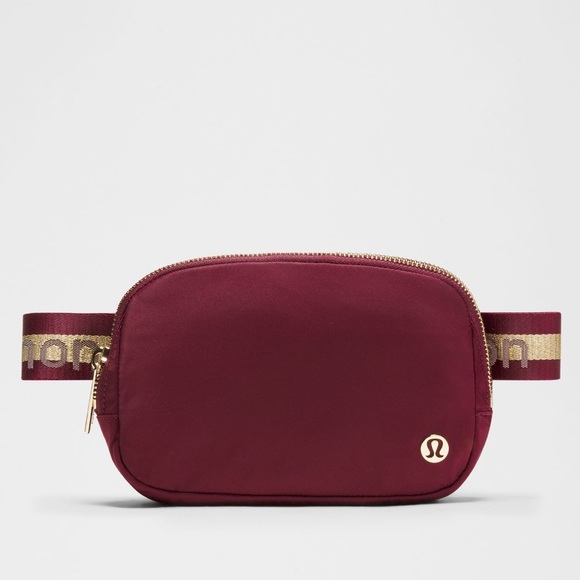 NWT Everywhere Belt Bag 1L Wordmark Colours Deep Luxe/Gold/Bone - Picture 1 of 9
